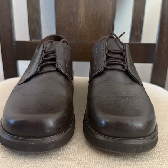 LL Bean Women’s Vintage Leather Heeled Loafers Brown Size 9 - Picture 6 of 9